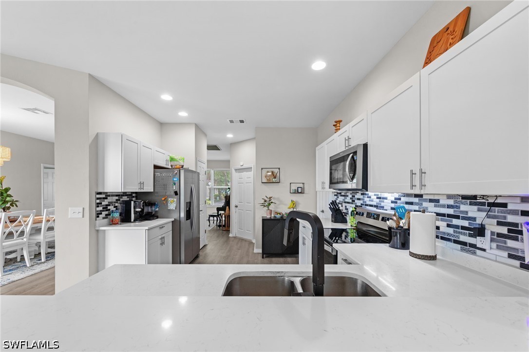 3 Bed SingleFamilyResidence for Sale in Fort Myers, FL — photo 13