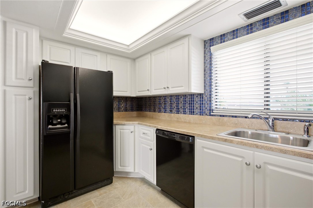3 Bed Waterfront Home for Sale in Fort Myers, photo 13