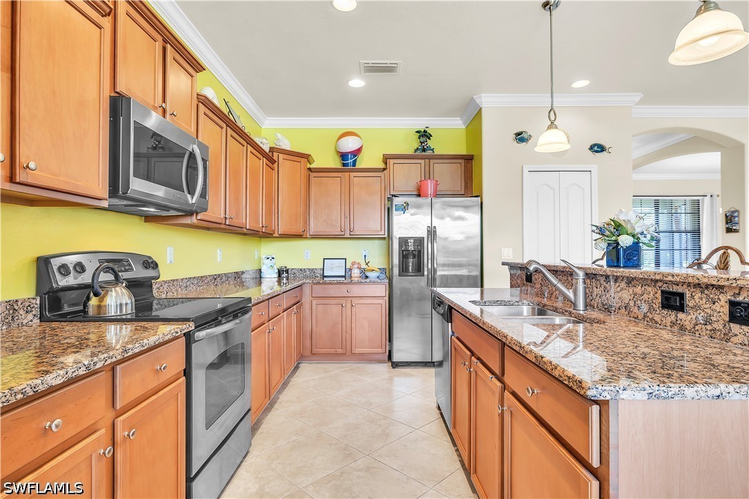 3 Bed Waterfront Home for Sale in Hampton Park, photo 13
