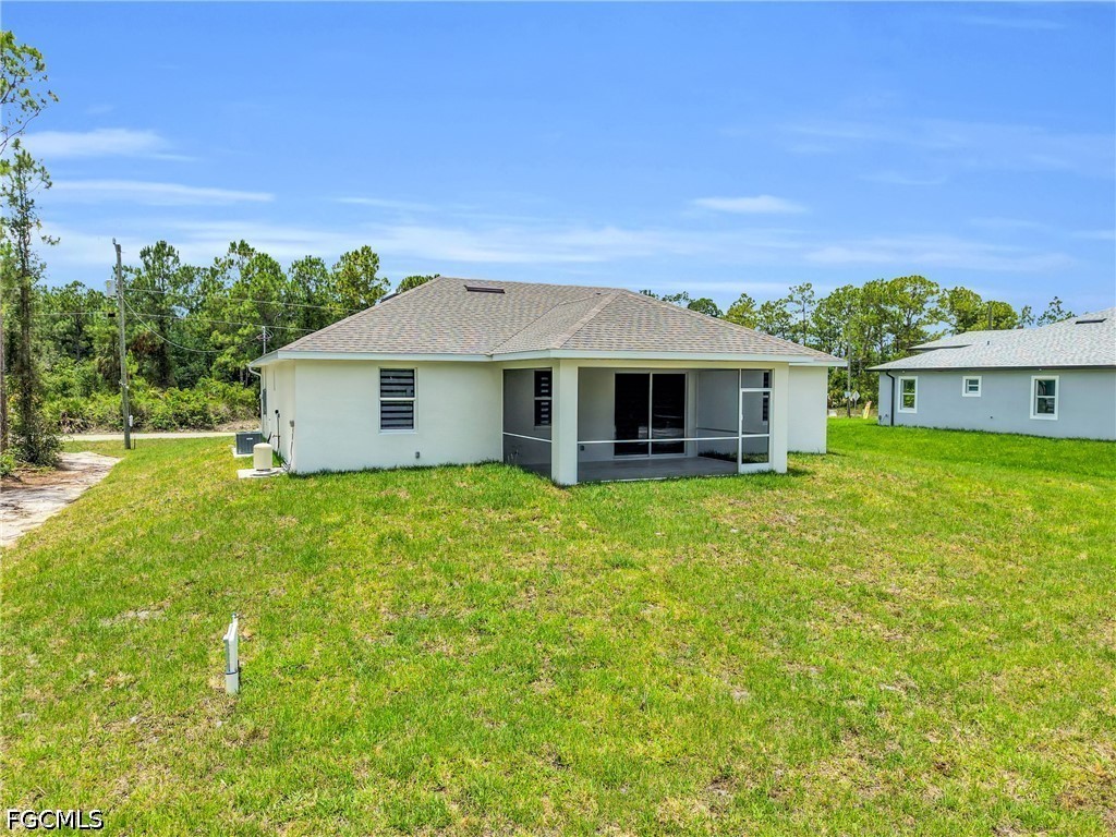 3 Bed SingleFamilyResidence for Sale in Lehigh Acres, photo 13