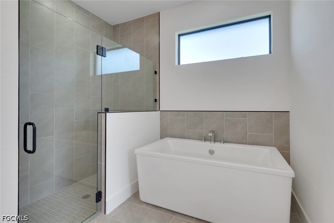 4 Bed Pool Home for Sale in Cape Coral, photo 13