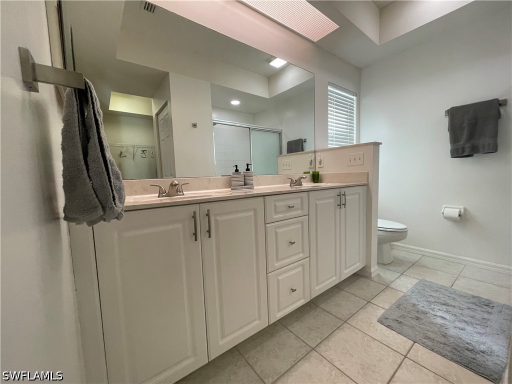 3 Bed Attached for Sale in Naples, photo 13