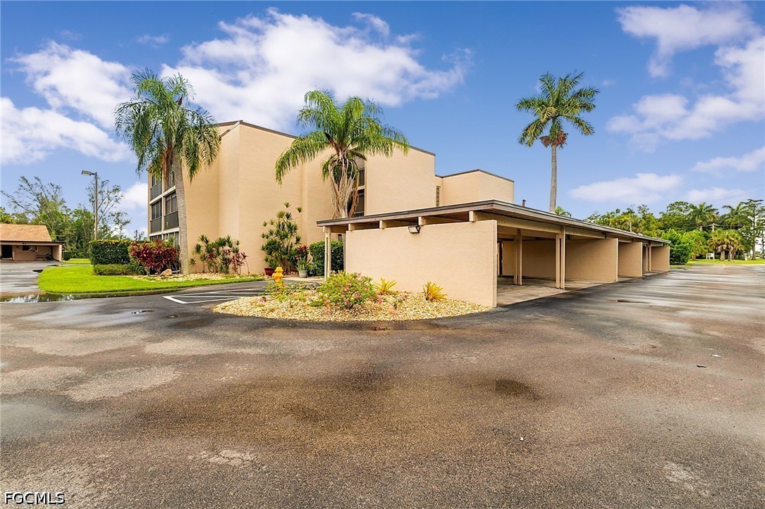 3 Bed Condominium for Sale in Fort Myers, photo 13