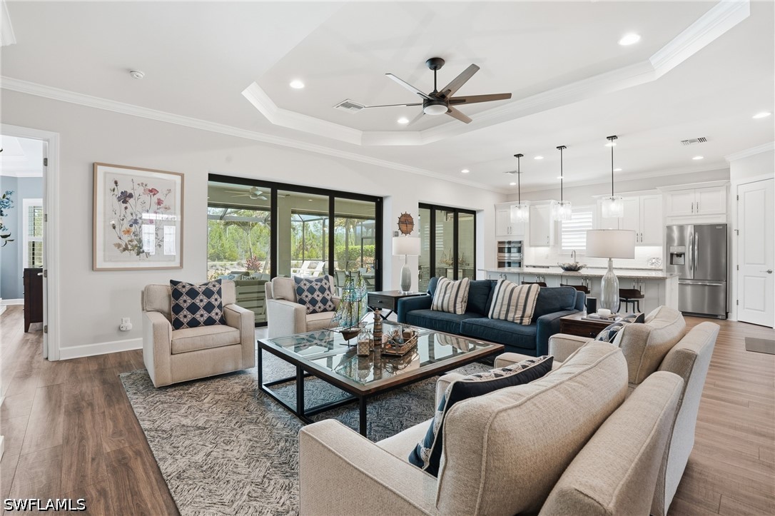 4 Bed Pool Home for Sale in Esplanade, photo 13