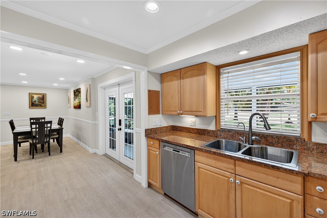 3 Bed SingleFamilyResidence for Sale in Logan Woods, photo 13