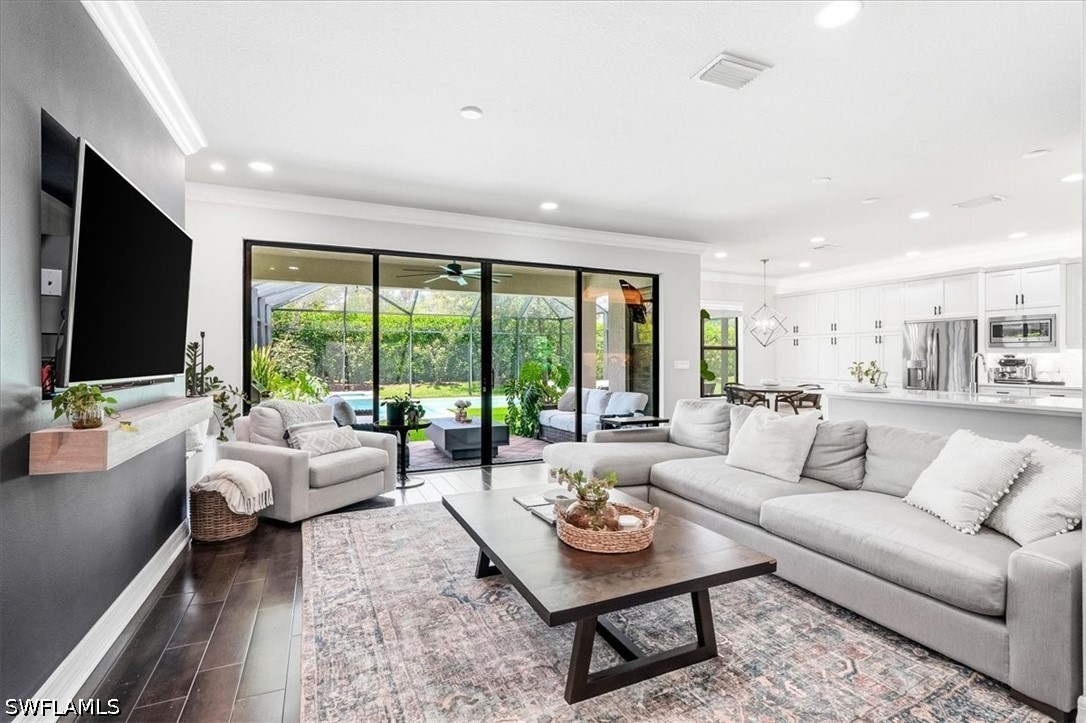 5 Bed Pool Home for Sale in Stonecreek, photo 13
