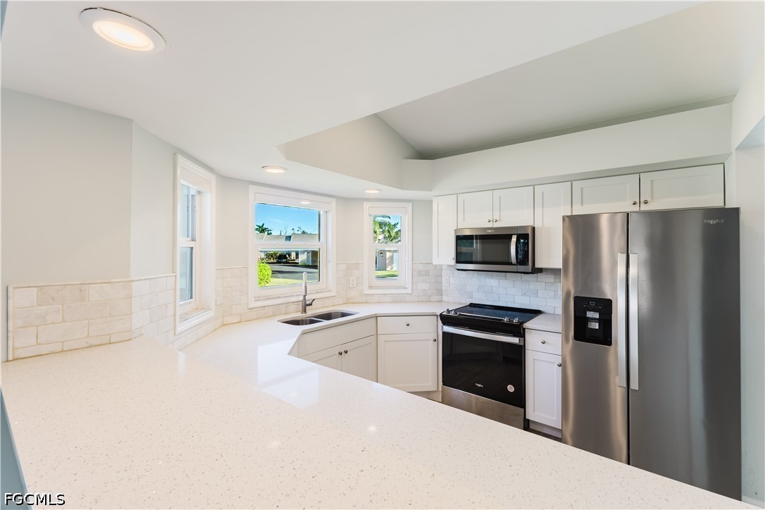 3 Bed Condominium for Sale in Fort Myers, FL, $195,000 — photo 13