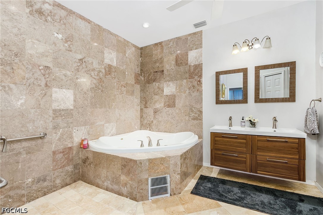 4 Bed SingleFamilyResidence for Sale in Mirror Lakes, FL — photo 13