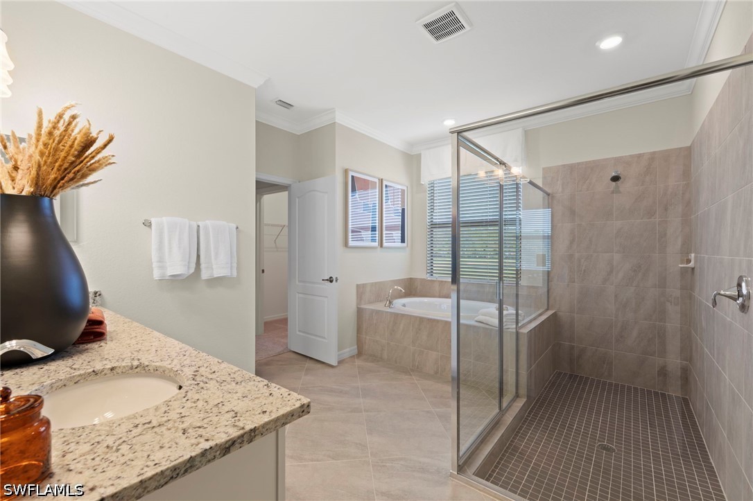 3 Bed Pool Home for Sale in Portico, photo 13