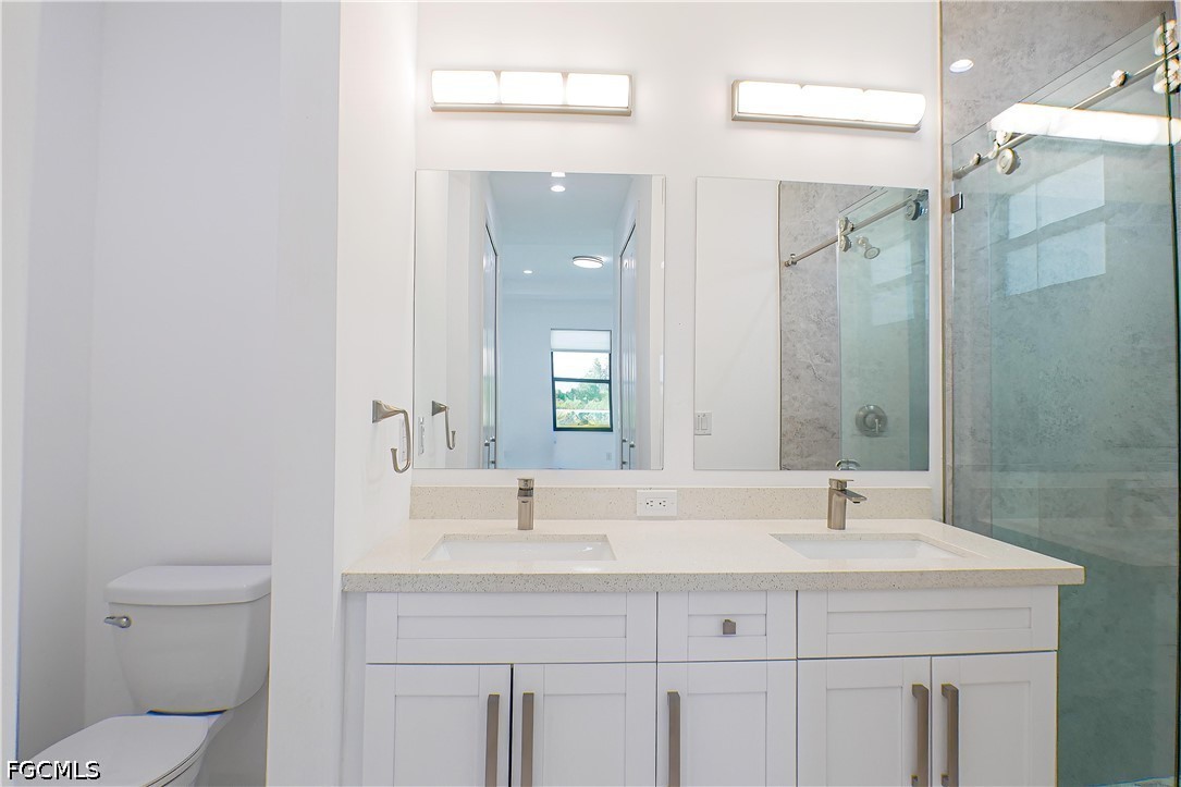3 Bed SingleFamilyResidence for Sale in Naples, photo 13