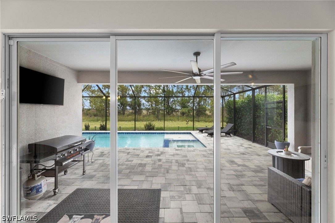 3 Bed Pool Home for Sale in Naples, photo 13