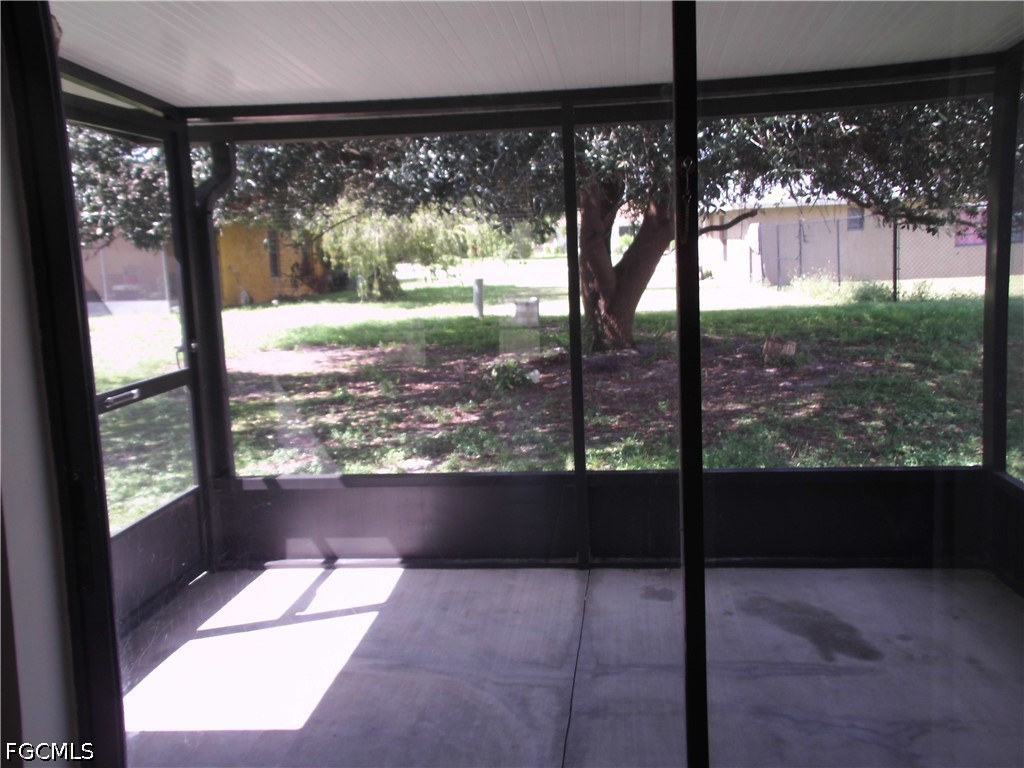2 Bed SingleFamilyResidence for Sale in Sable Springs, FL — photo 13