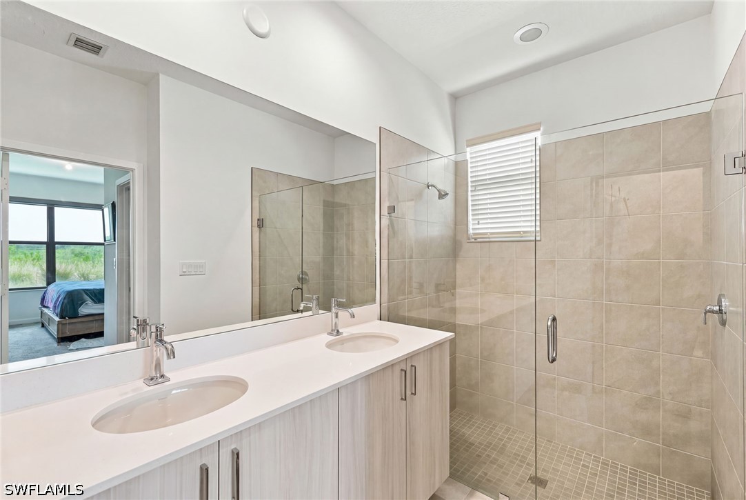 2 Bed SingleFamilyResidence for Sale in Silverwood, photo 13