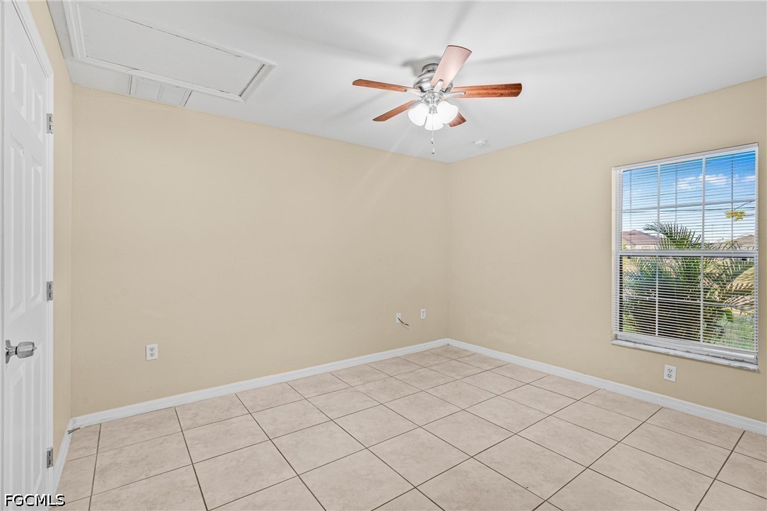 4 Bed SingleFamilyResidence for Sale in Cape Coral, photo 13