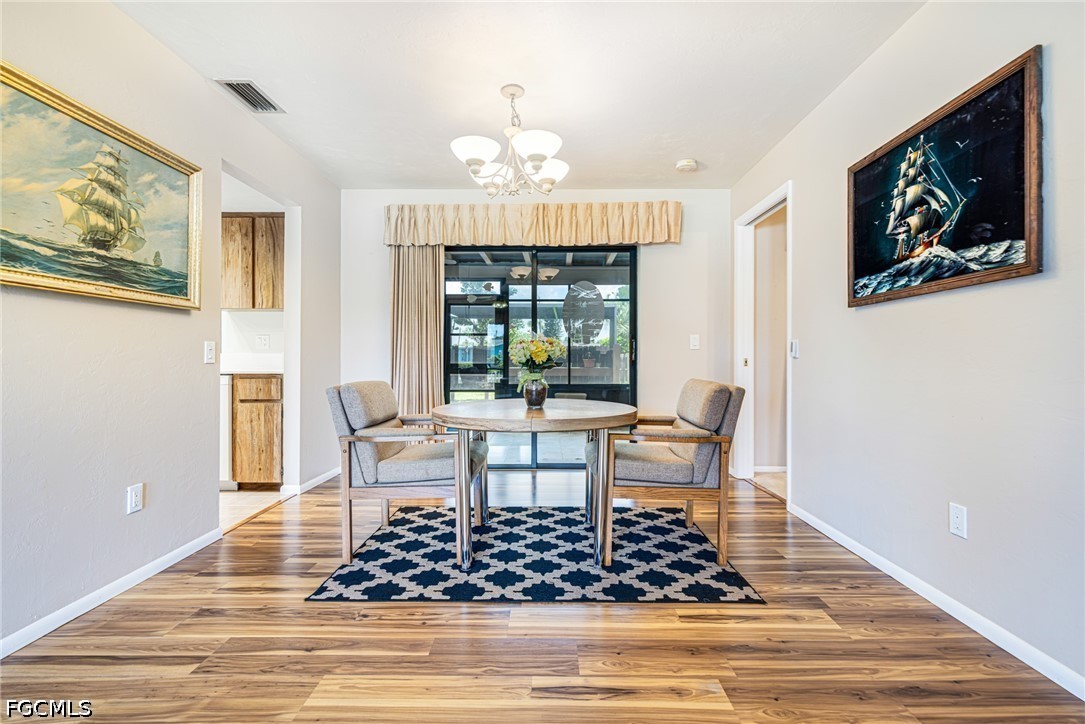 2 Bed SingleFamilyResidence for Sale in Fort Myers, photo 13