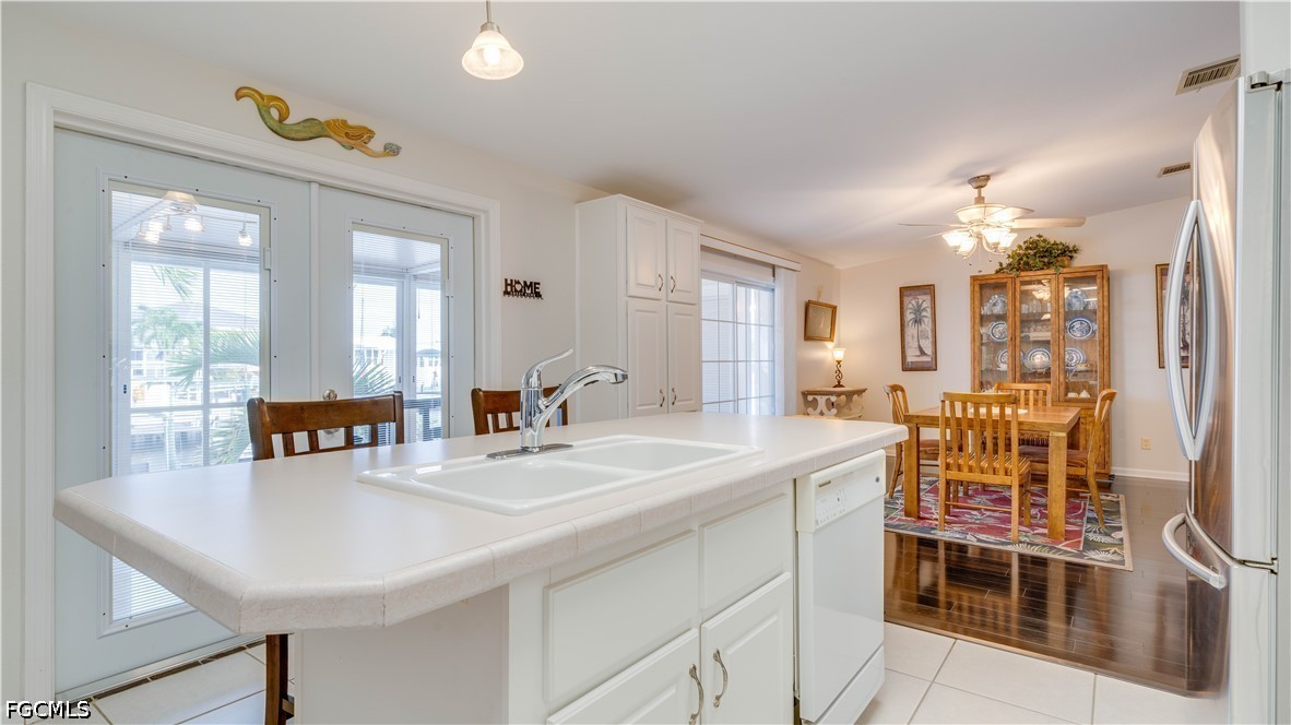 3 Bed Waterfront Home for Sale in Cherry Estates, photo 13