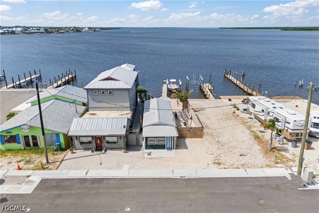 2 Bed Waterfront Home for Sale in Matlacha, FL, $399,900 — photo 13
