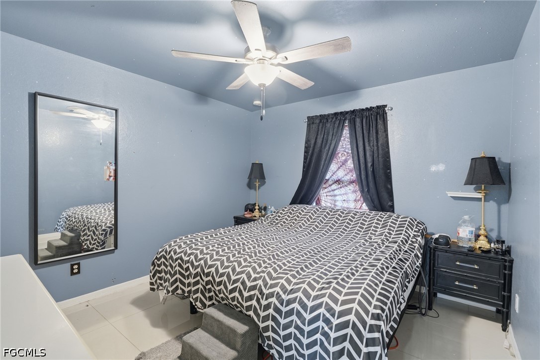 4 Bed SingleFamilyResidence for Sale in Cape Coral, photo 13