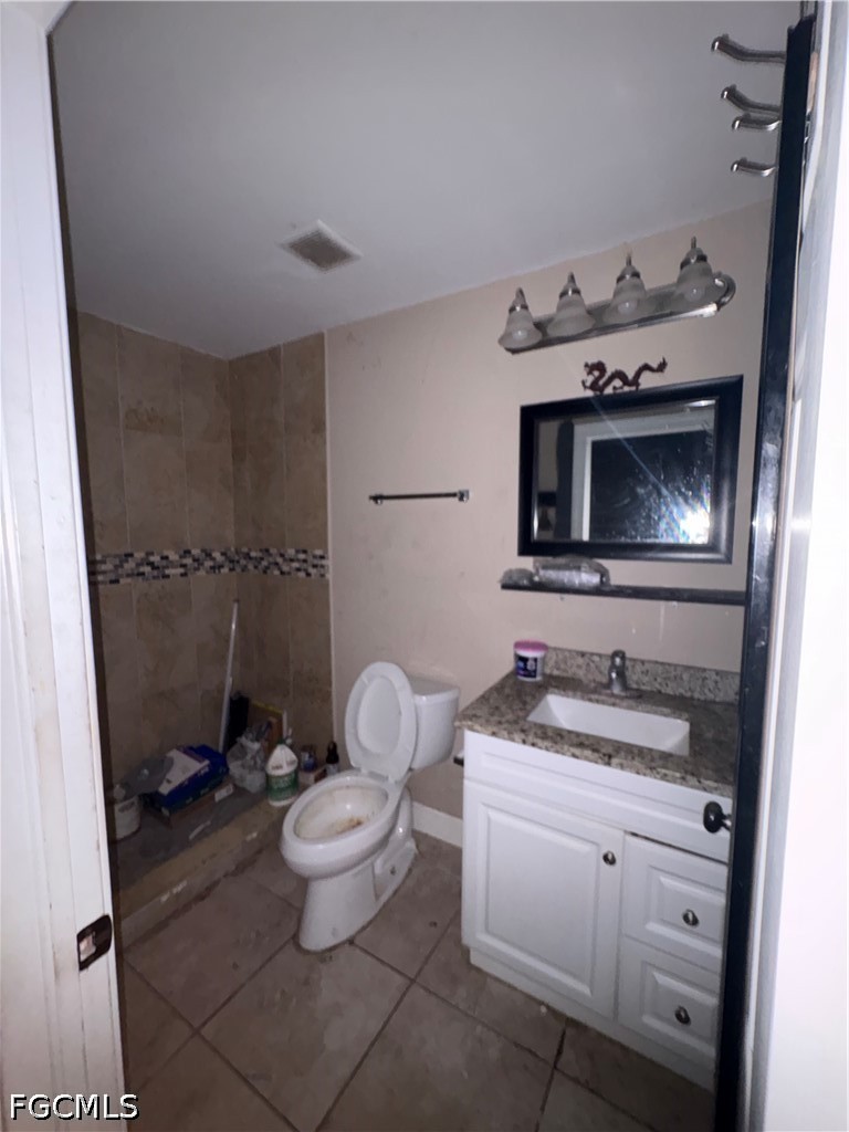 4 Bed SingleFamilyResidence for Sale in Lehigh Acres, FL — photo 13