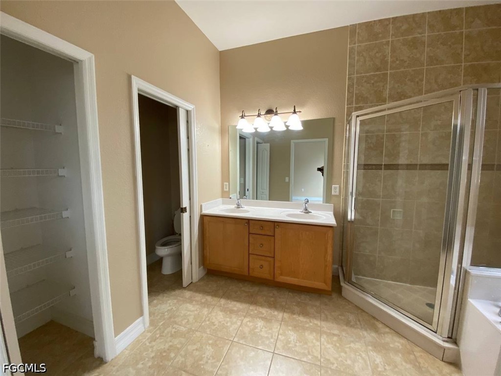 3 Bed Townhouse for Sale in Sail Harbour, FL, $1,850 — photo 13