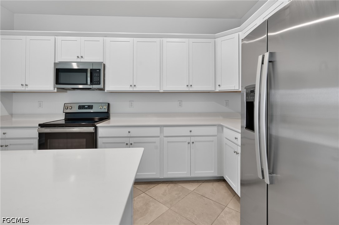 3 Bed SingleFamilyResidence for Sale in Ibis Landing, FL — photo 13