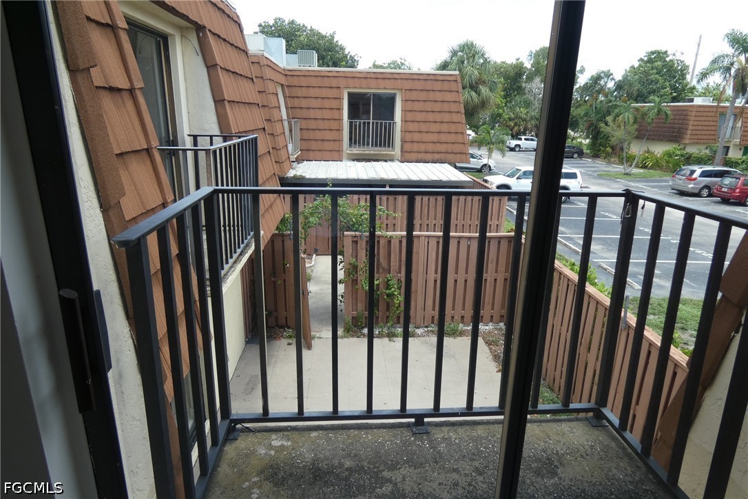 2 Bed Condominium for Sale in Fort Myers, FL, $124,900 — photo 13