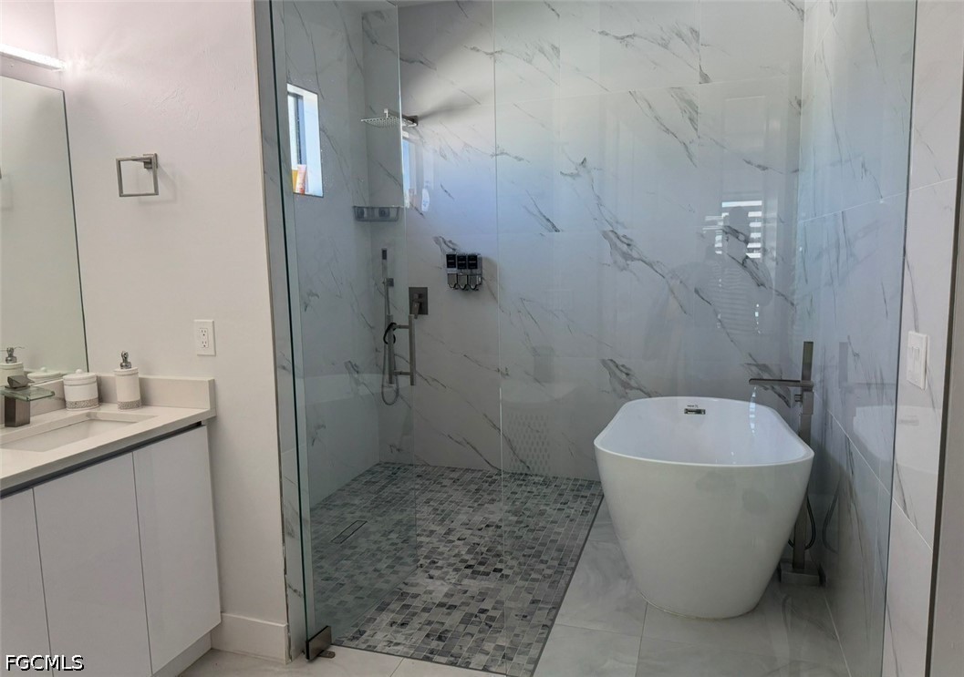 5 Bed Pool Home for Sale in Cape Coral, FL, $799,000 — photo 13