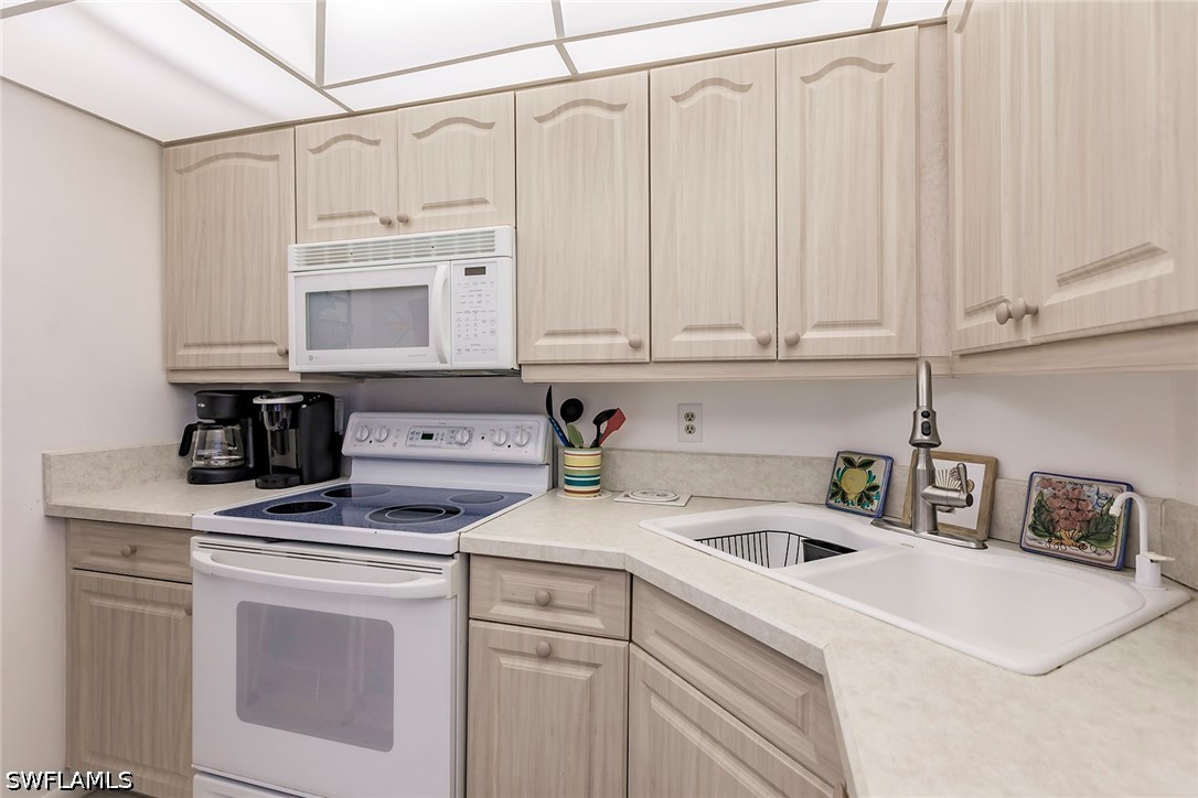2 Bed Waterfront Home for Sale in Marco Island, FL, $7,000 — photo 13