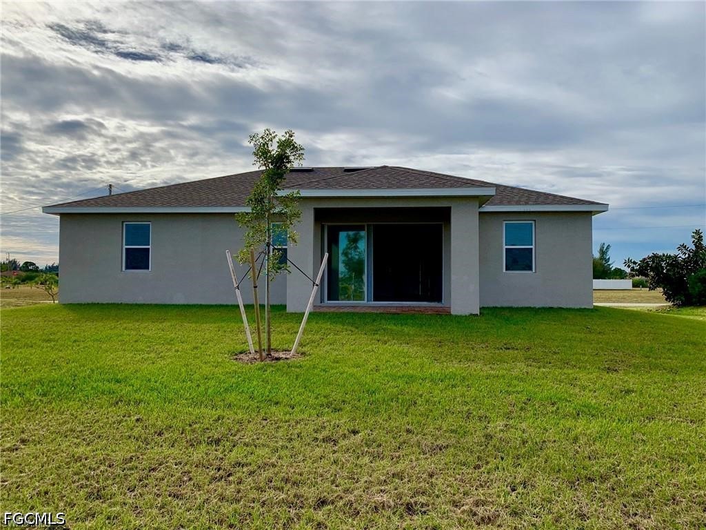 3 Bed SingleFamilyResidence for Sale in Cape Coral, FL — photo 13