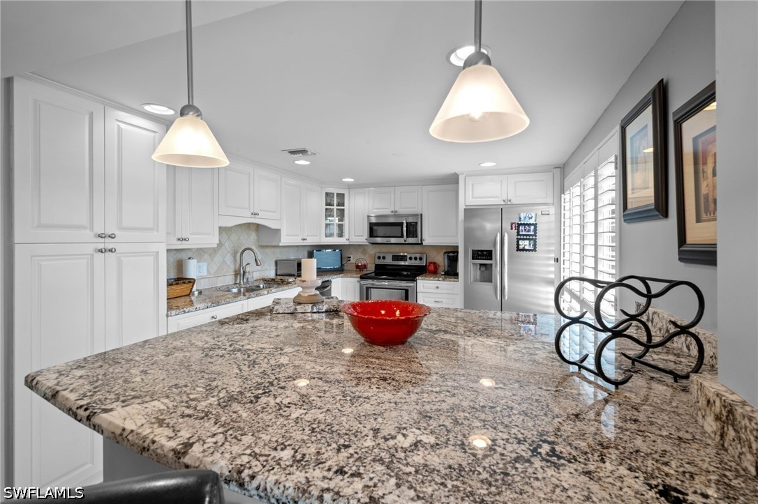2 Bed Condominium for Sale in Naples, FL, $335,000 — photo 13