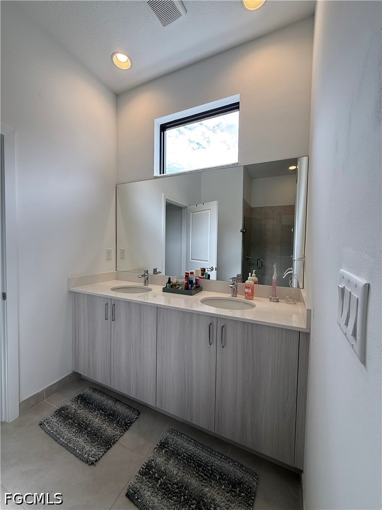 4 Bed SingleFamilyResidence for Sale in Immokalee, FL — photo 13
