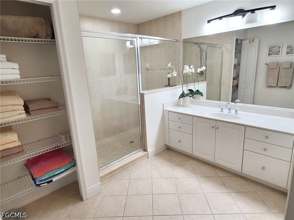 2 Bed Waterfront Home for Sale in Fort Myers, FL, $4,500 — photo 13
