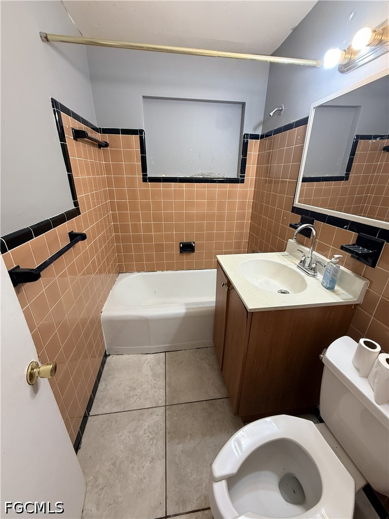 5 Bed Pool Home for Sale in Morningside Addition, photo 13