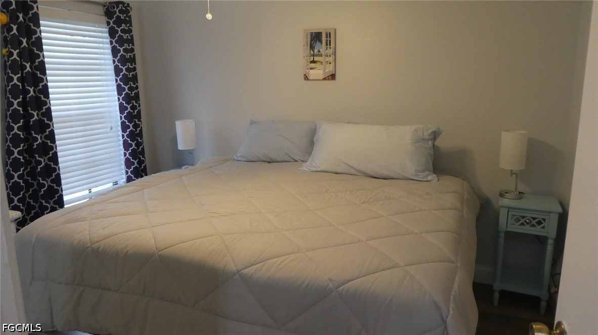 2 Bed Condominium for Sale in Fort Myers, FL, $3,000 — photo 13