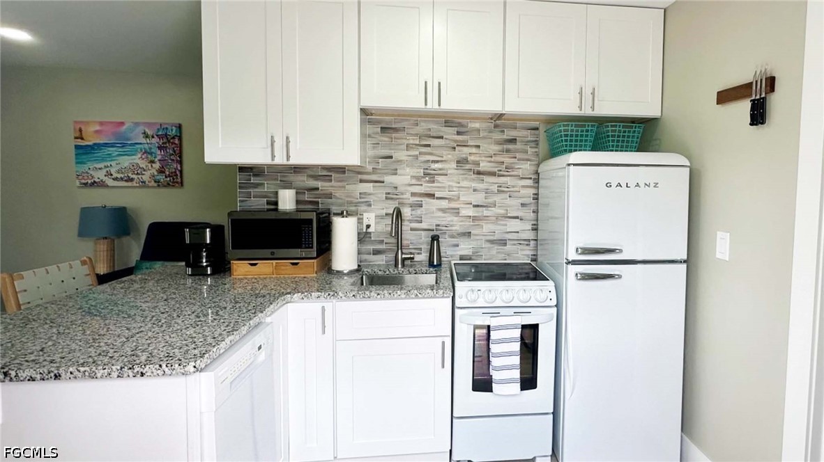 4 Bed Quadruplex for Sale in El Sol, FL, $1,250,000 — photo 13
