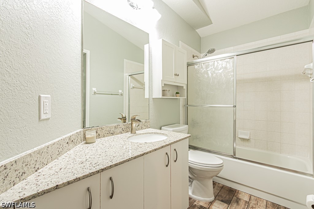 3 Bed SingleFamilyResidence for Sale in Naples, FL, $475,000 — photo 13