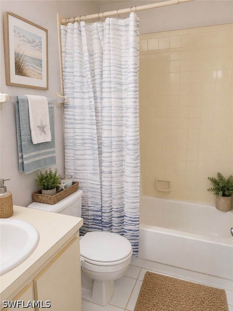 2 Bed Condominium for Sale in Naples, FL, $234,900 — photo 13