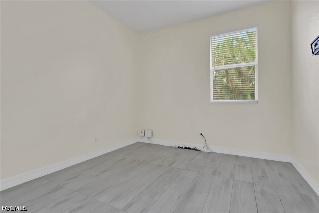 3 Bed Pool Home for Sale in Fort Myers, photo 13