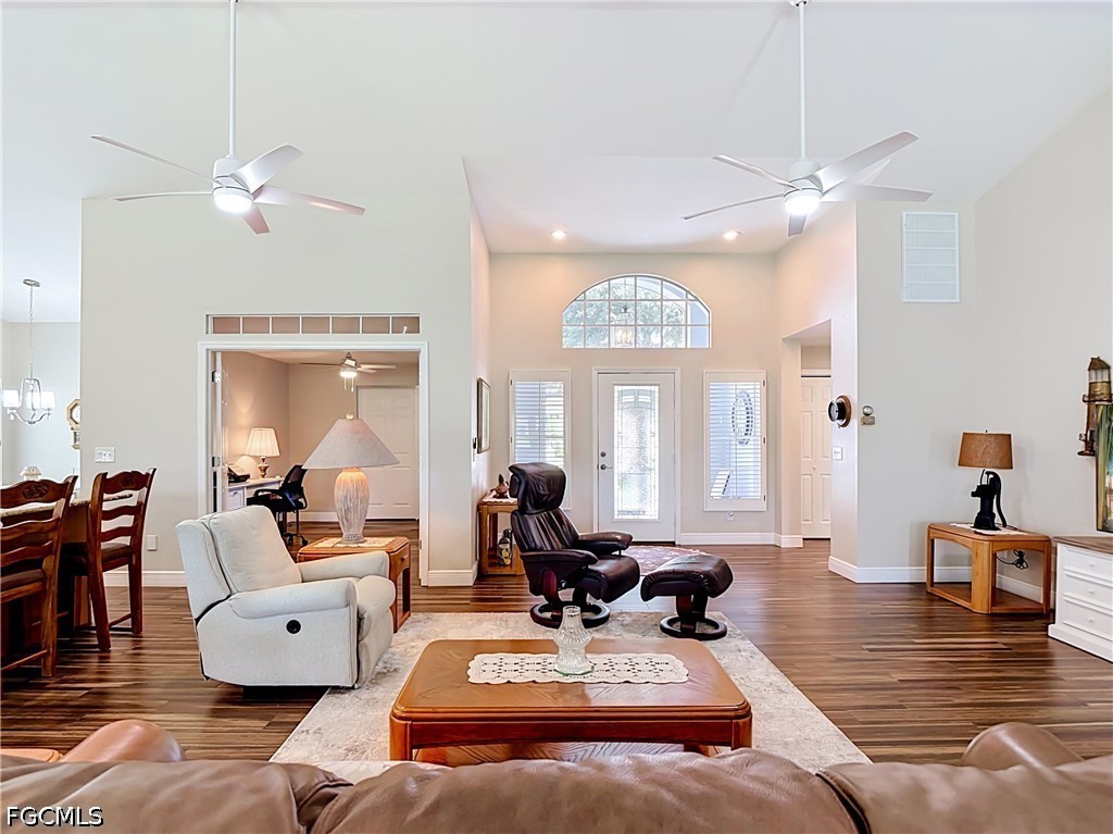 3 Bed SingleFamilyResidence for Sale in North Fort Myers, photo 13