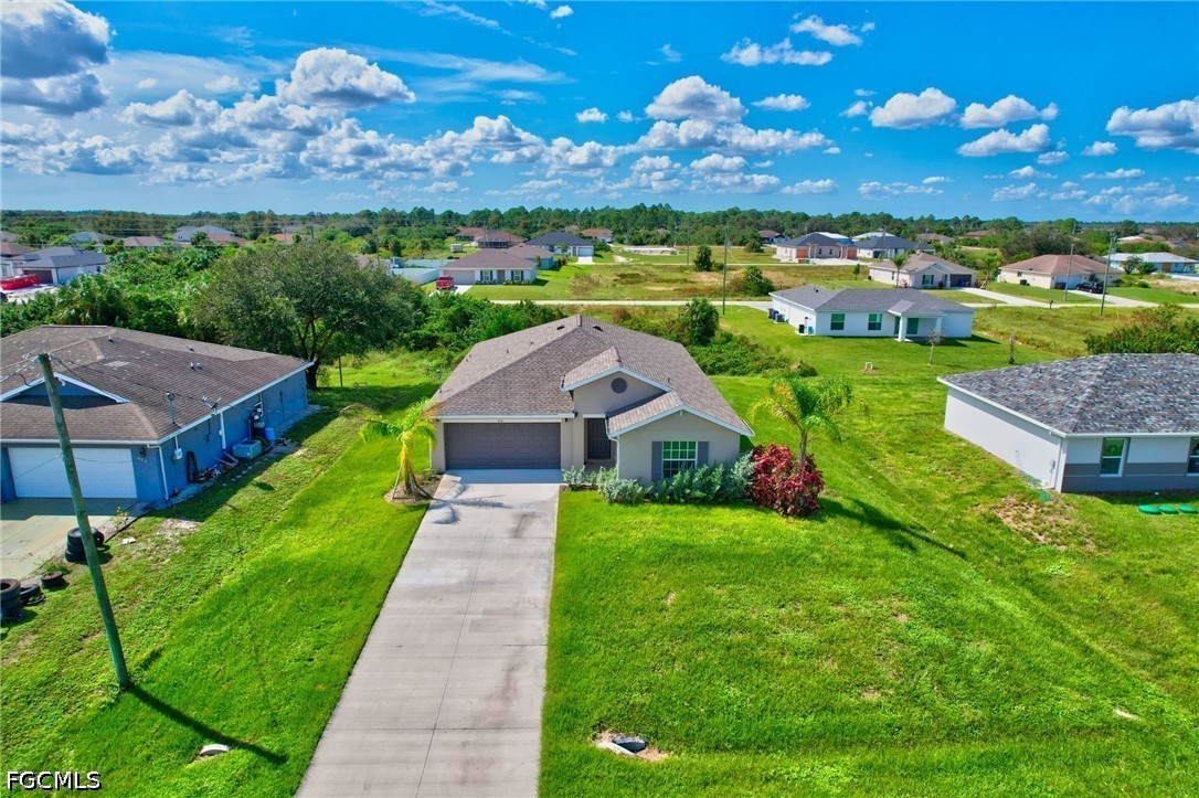 4 Bed SingleFamilyResidence for Sale in Lehigh Acres, FL — photo 13