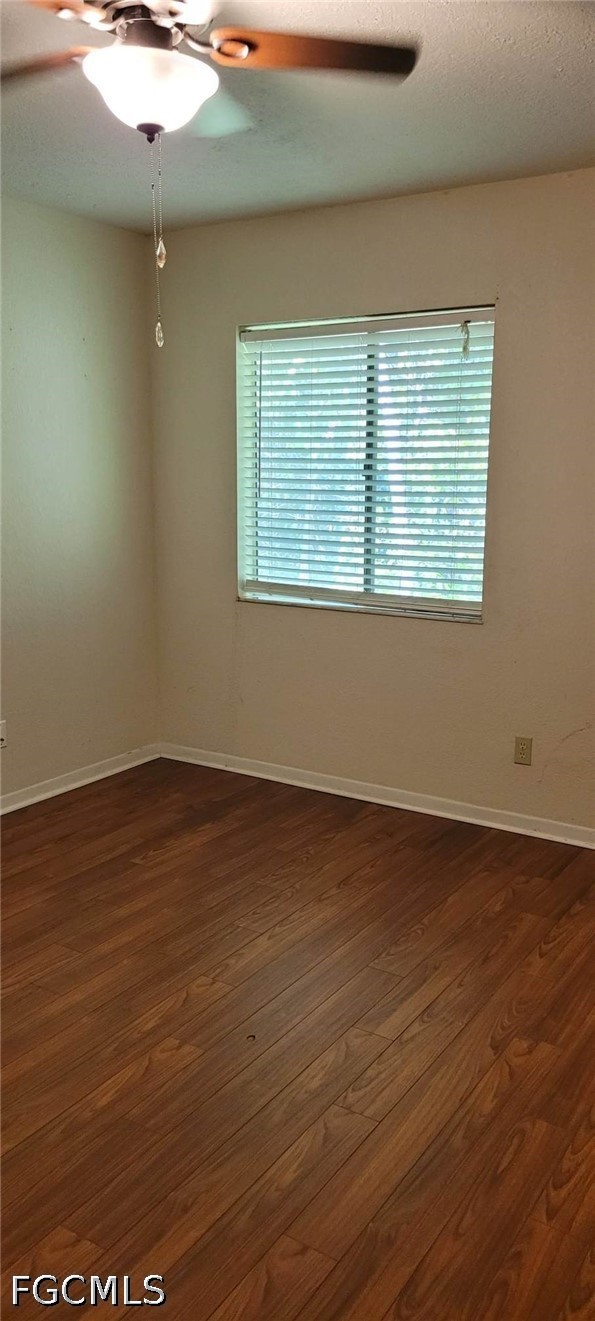 2 Bed SingleFamilyResidence for Sale in Naples, FL, $1,550 — photo 13