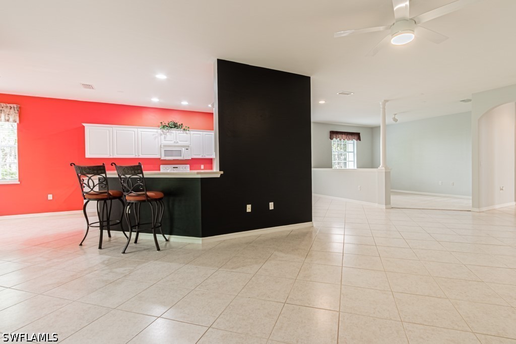2 Bed Condominium for Sale in Naples, FL, $3,250 — photo 13