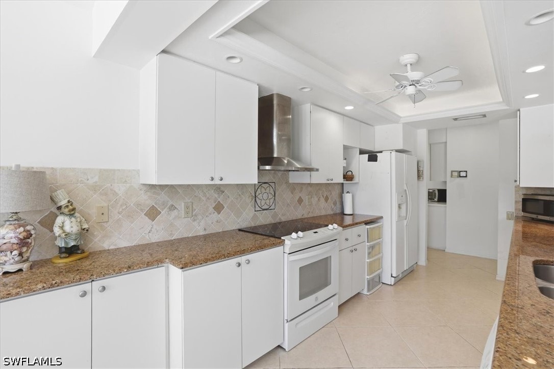 3 Bed Pool Home for Sale in Vanderbilt Lakes, FL, $750,000 — photo 13