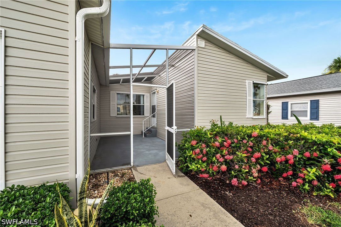 2 Bed SingleFamilyResidence for Sale in Carousel Cove, FL — photo 13