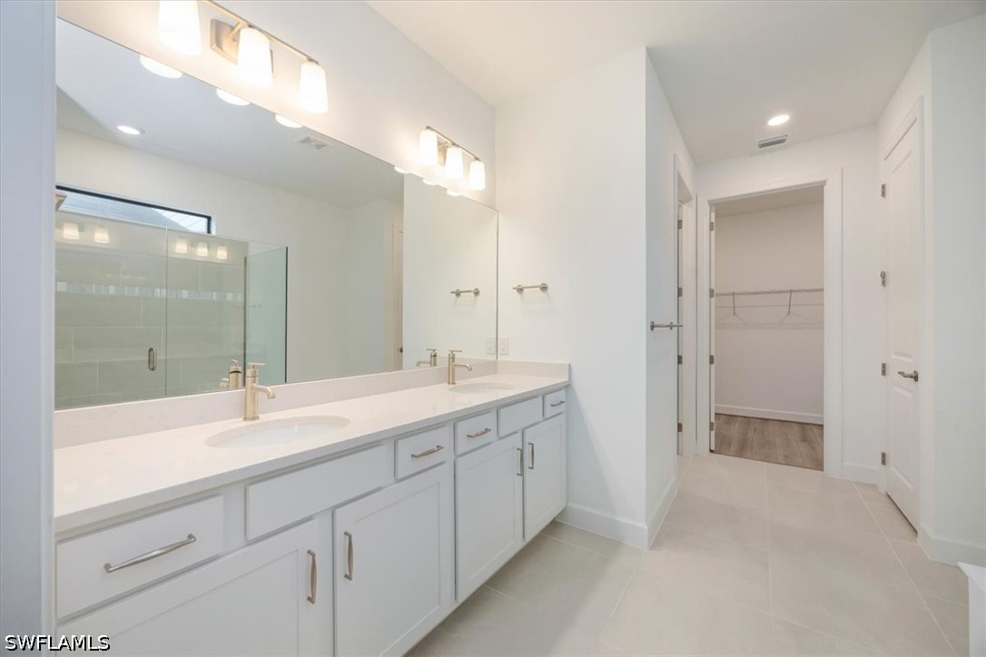 3 Bed SingleFamilyResidence for Sale in Naples, FL, $670,000 — photo 13
