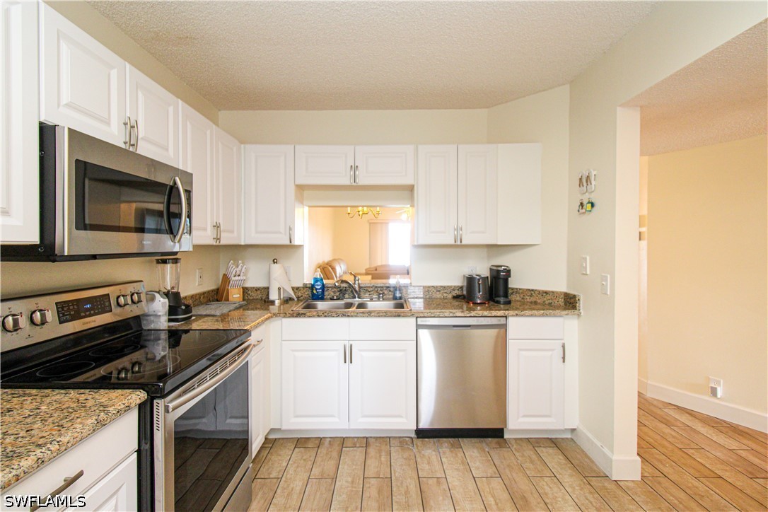 2 Bed Waterfront Home for Sale in Naples, FL, $4,000 — photo 13
