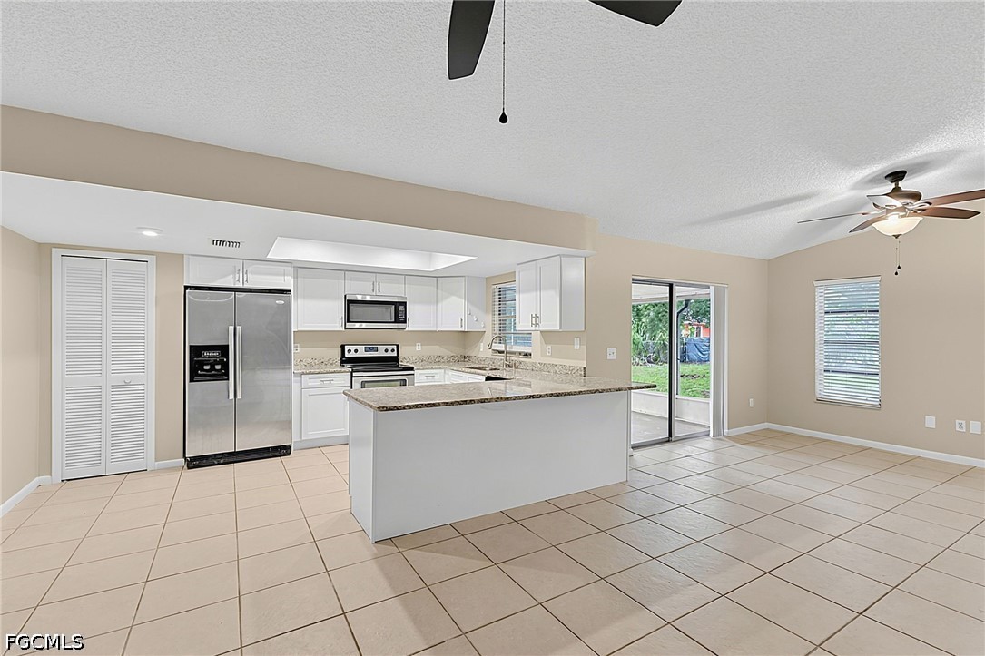 3 Bed SingleFamilyResidence for Sale in San Carlos Park, FL — photo 13
