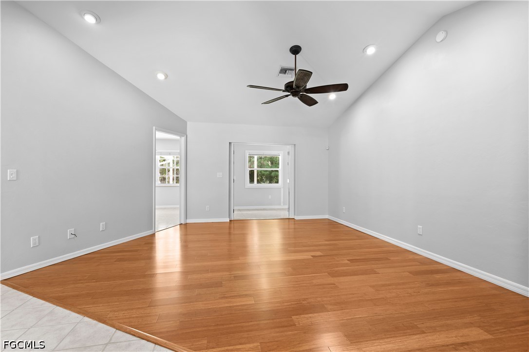 4 Bed SingleFamilyResidence for Sale in Florimond Manor, photo 13