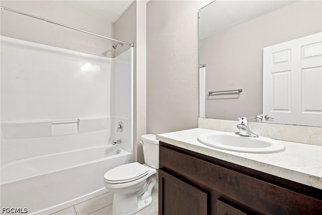 4 Bed SingleFamilyResidence for Sale in Entrada, FL — photo 13