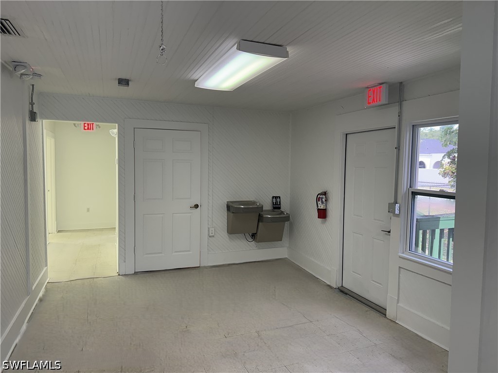 Office for Sale in Fort Myers, FL, $310,000 — photo 13